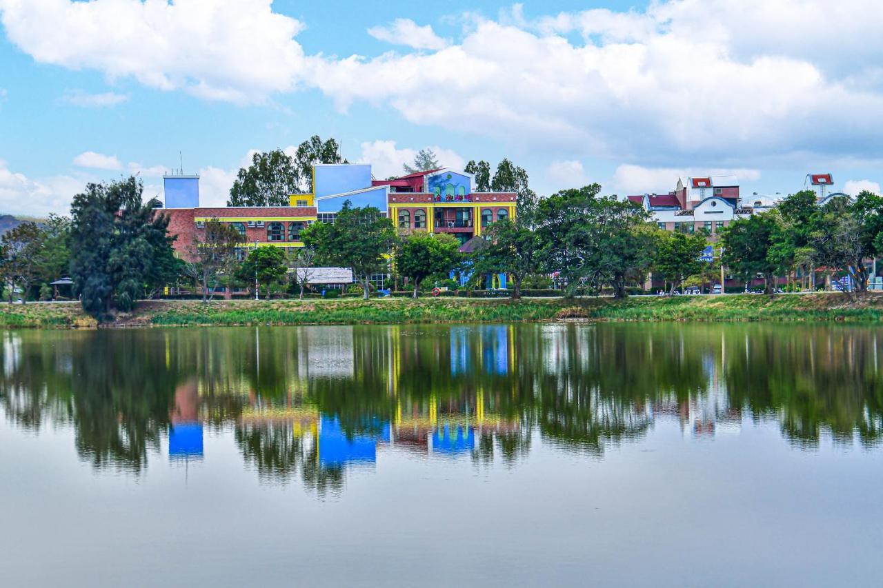 Jinsa Lakeside View Resort Jinsha Екстер'єр фото